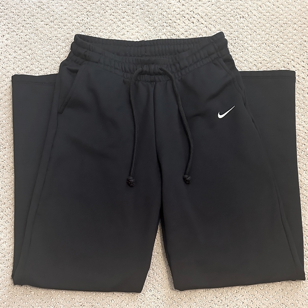 Nike Therma-Fit Black Sweatpants XS